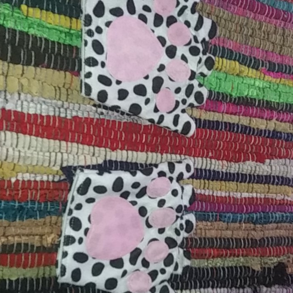 Gloves